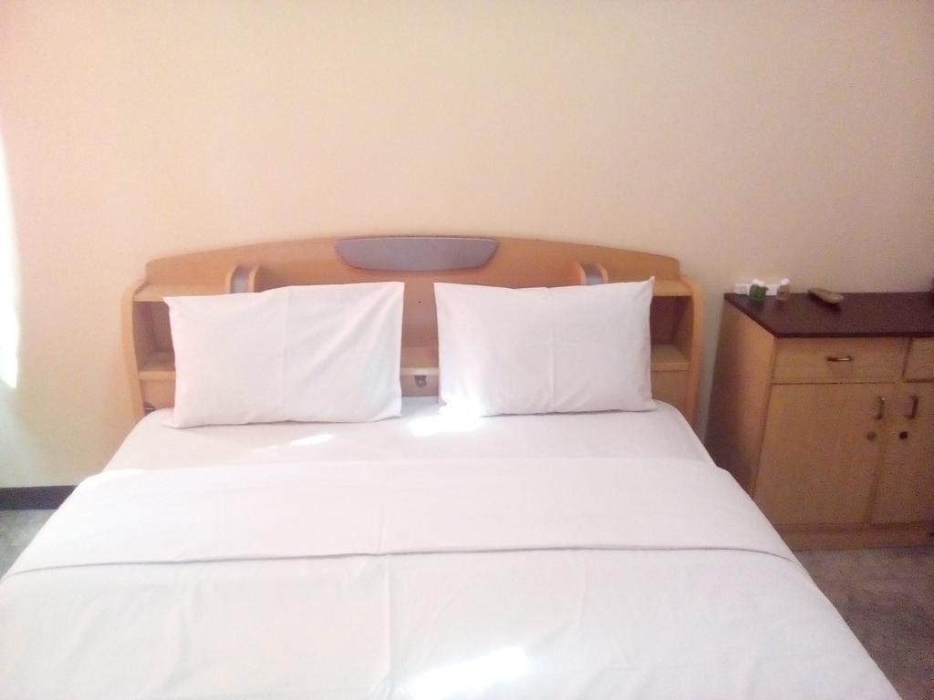 Simply Homy Guest House Pasteur Бандунг Екстериор снимка