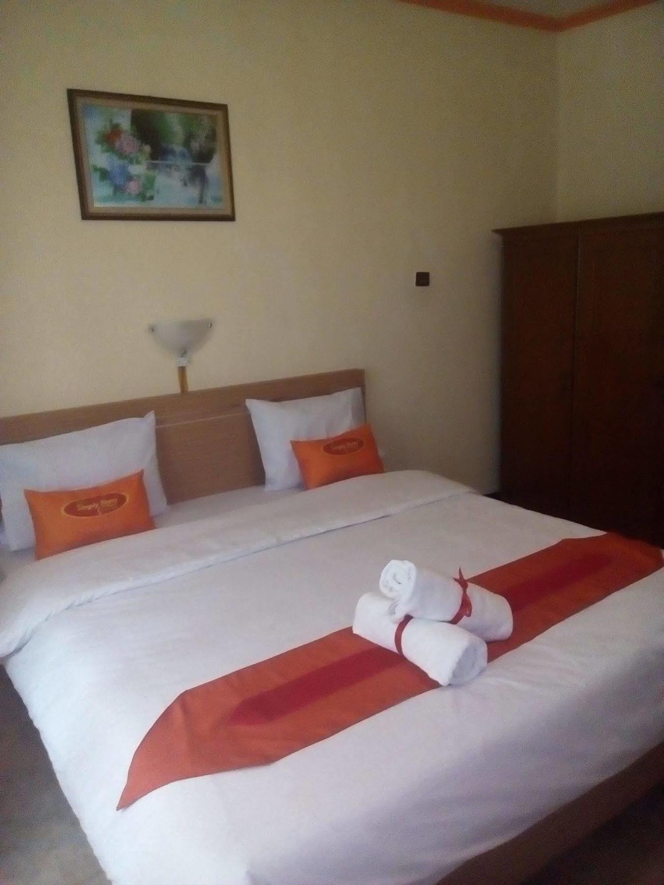 Simply Homy Guest House Pasteur Бандунг Екстериор снимка