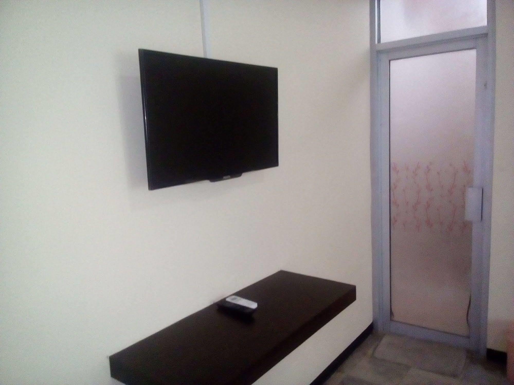 Simply Homy Guest House Pasteur Бандунг Екстериор снимка